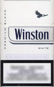 Winston Night White มีรสชาติและกลิ่นที่เป็นเอกลักษณ์อย่างไรเมื่อเปรียบเทียบกับบุหรี่นอกอื่น ๆ?