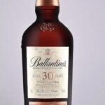 Ballantines 30Year 700 ml วิสกี้ วิสกี้ รูปปกสินค้า ผลไม้สุก, วานิลลา, โอ๊ค และเครื่องเทศ