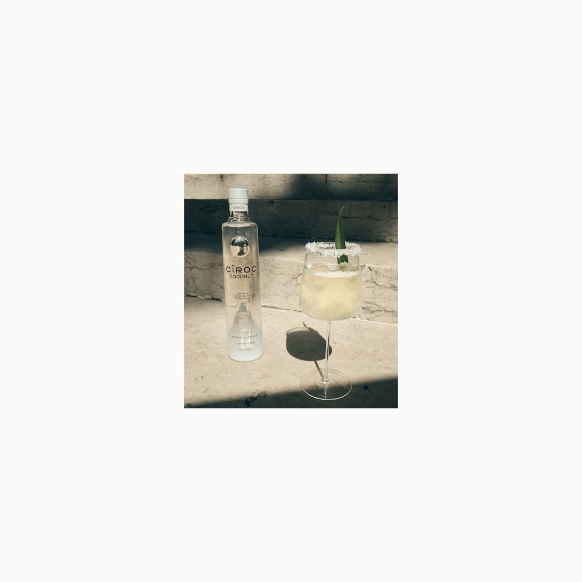 Ciroc - Coconut Flavoured Vodka 750 ml วอดก้า รูปในเนื้อหา จุดเด่นสินค้า