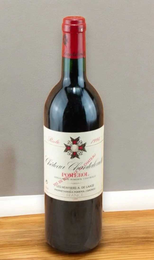 ง่างามเหนือกาลเวลา 1994 Chateau Chantalouetteในดินแดนบอร์โดซ์ Bordeaux อันเลื่องชื่อ Chateau Chan...