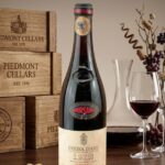 านประวัติศาสตร์อันยาวนานกับ 1975 Freisa d'Asti Antico Podere Conti della Cremosina ไวน์แดงชั้นเลิ...