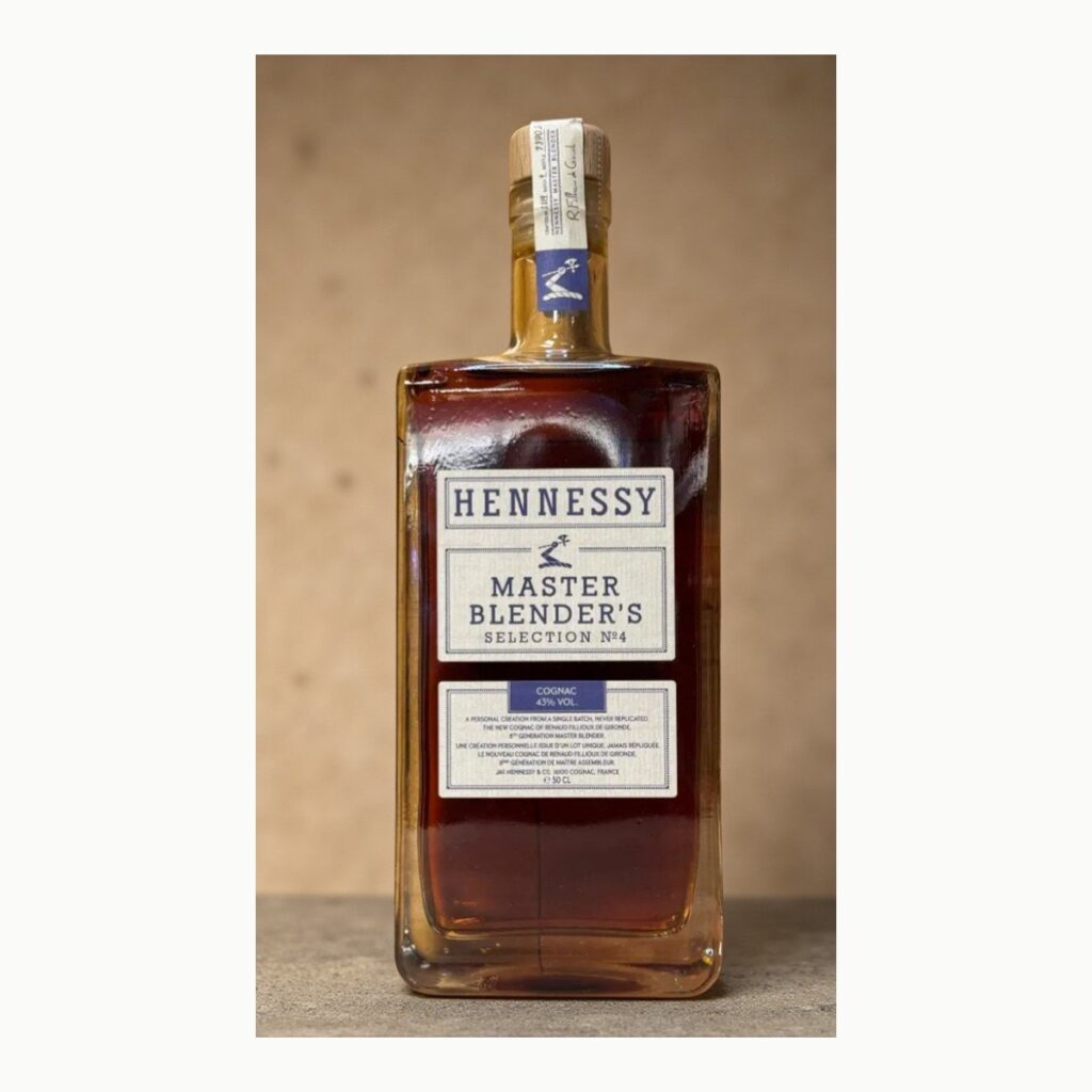 Hennessy Master Blender’s No 4 Cognac 700 ml คอนญัก รูปปกสินค้า จุดเด่นสินค้า