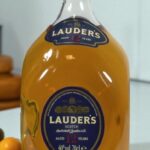 Lauders 12 Years 700 ml วิสกี้ วิสกี้ รูปปกสินค้า มอลต์ วานิลลา ผลไม้แห้ง และโอ๊คอ่อน