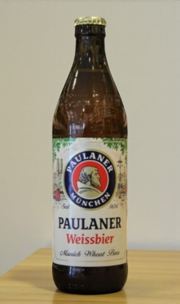 Paulaner Hefe Weissbier 500 ml เบียร์ เบียร์ รูปปกสินค้า กล้วย เครื่องเทศ ข้าวสาลี ฟองนุ่ม และความสดชื่น