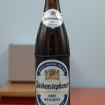 Weihenstephaner Hefe Weissbier 500 ml เบียร์ เบียร์ รูปปกสินค้า มอลต์, ฮอปส์ และความสดชื่น