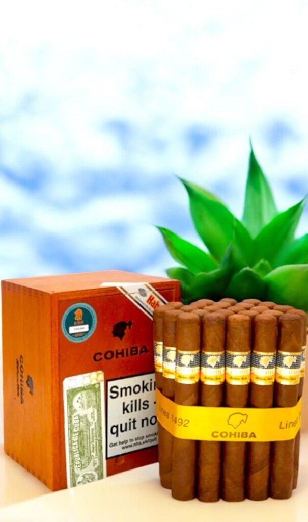 บุหรี่ Cohiba Medio Siglo