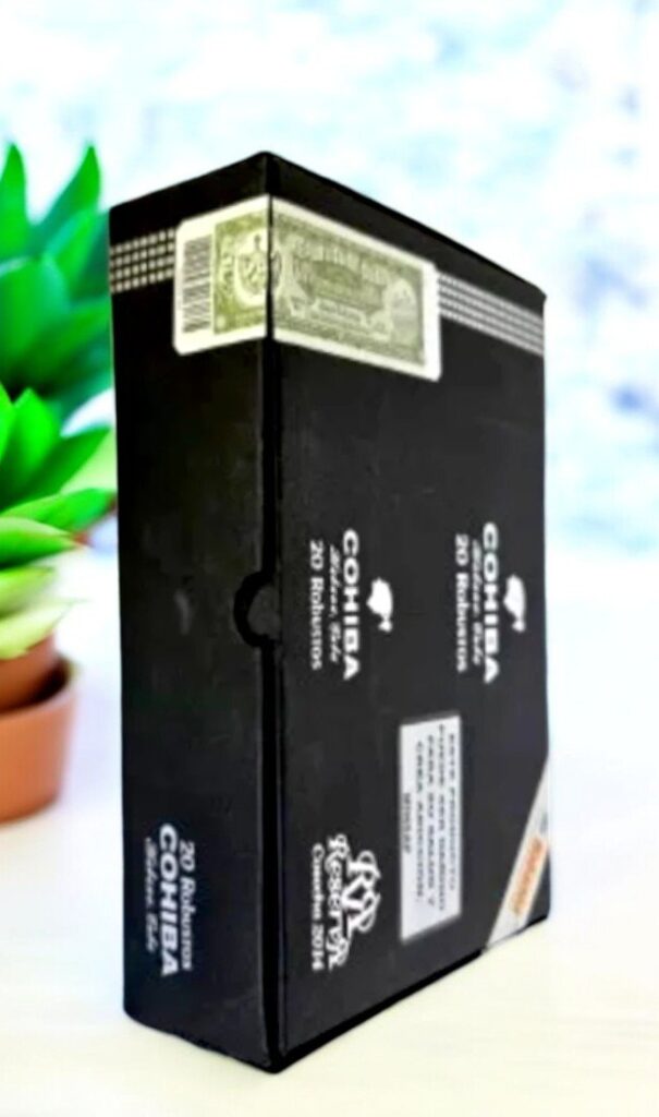 บุหรี่ Cohiba Robusto Reserva Cosecha
